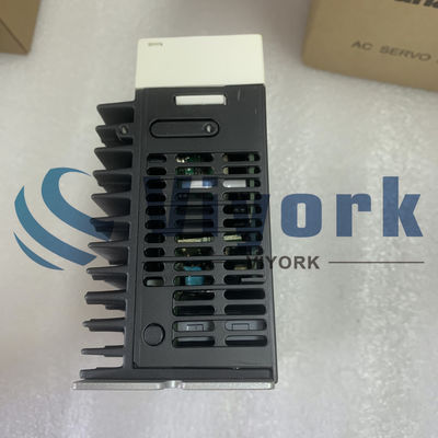 Panasonic MSDA043A1A AC SERVO DRIVE 400W WITHOUT BRAKE STRAIGHT SHAFT NEW