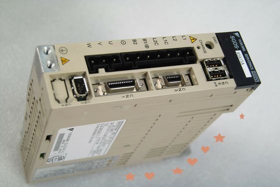 Yaskawa SGDS-A5A15A AC SERVO AMPLIFIER 200-230V 0.6A 50W BARU